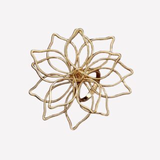Bague fantaisie immense fleur dorée ouverte
