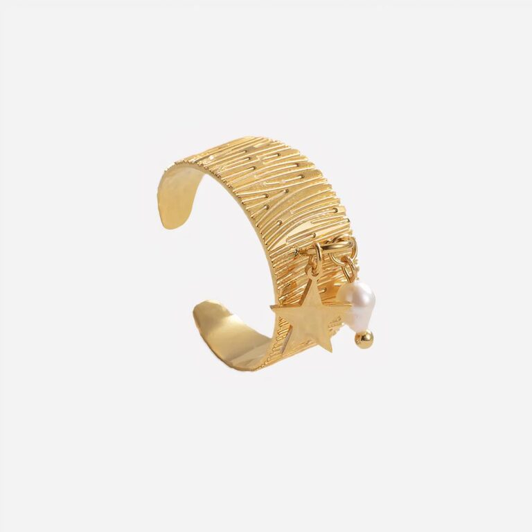 bague ouverte à breloque étoile en acier inoxydable plaqué or Bague breloque étoile ouverte en acier inoxydable plaqué or