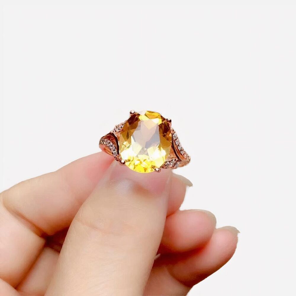 Bague élégante en citrine