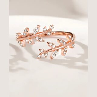 Bague réglable argentée feuilles délicates